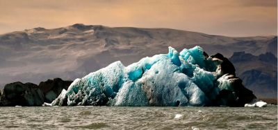 Ice cube on Jokulsarlon, Glacier Lagoon, Glacial Lagoon